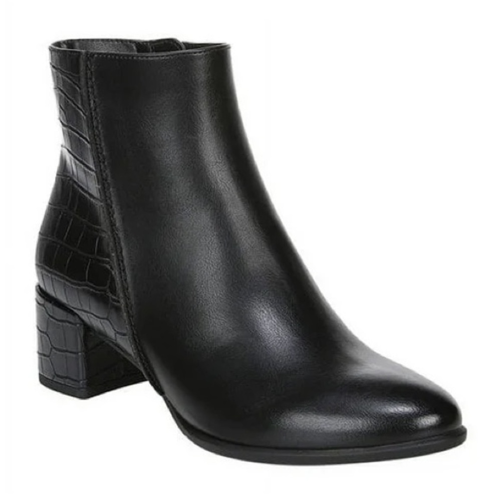 SOUL Naturalizer Black Croc-Embossed Ankle Boots